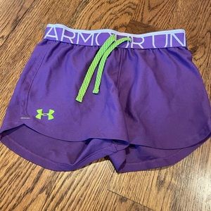 purple girls under armour shorts size medium